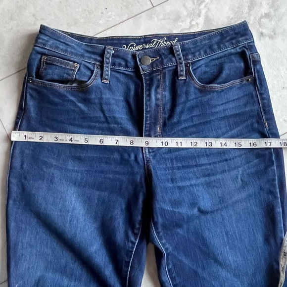 American Threads High Rise Flares - Picture 5 of 9